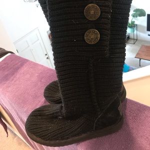 Black UGGS